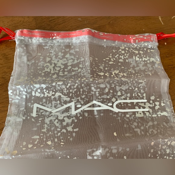 NWT Mac Cosmetics Large Gift Bag - Picture 4 of 8